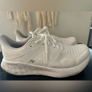 New Balance Men's Fresh Foam X 1080 v12 Running Shoes size 10W white